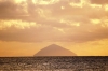 Foto di LUCA CIAFARDONI (Ha'apai - il vulcano Tofua sito dell'ammutinamento del Bounty)